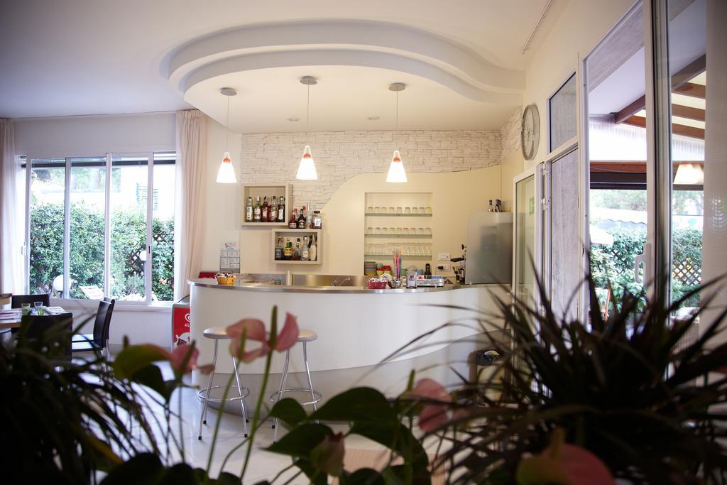 Hotel Orsa Maggiore Milano Marittima Extérieur photo